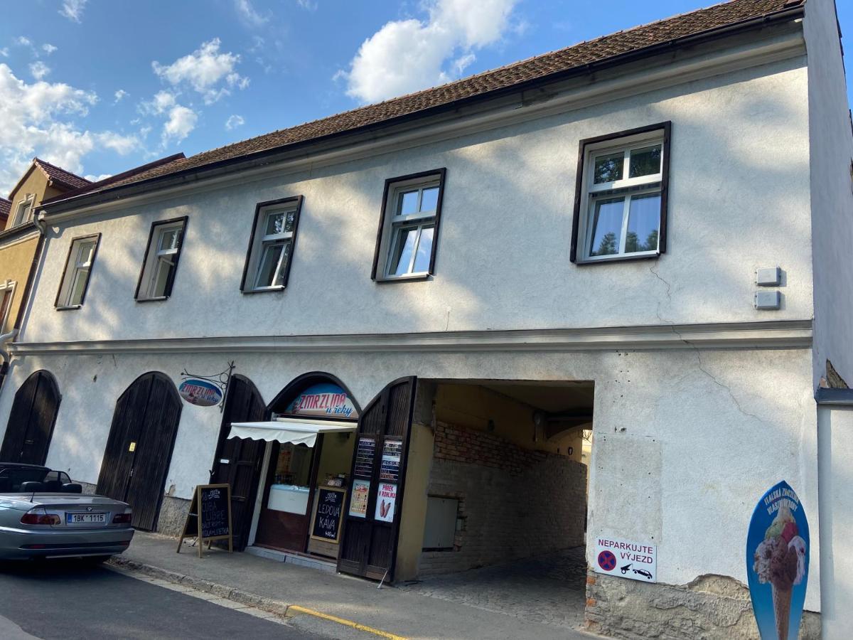 Aparthotel Slezak Litomyšl Exterior foto